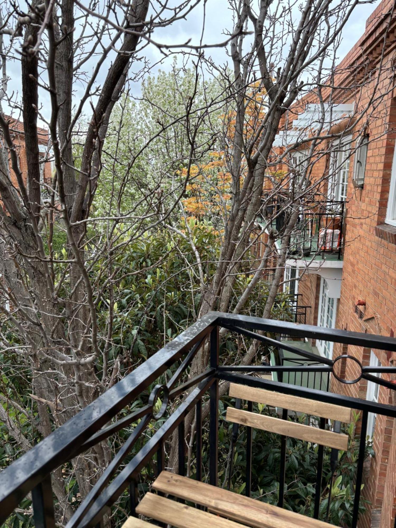 Regents Gate East Apartment Melbourne